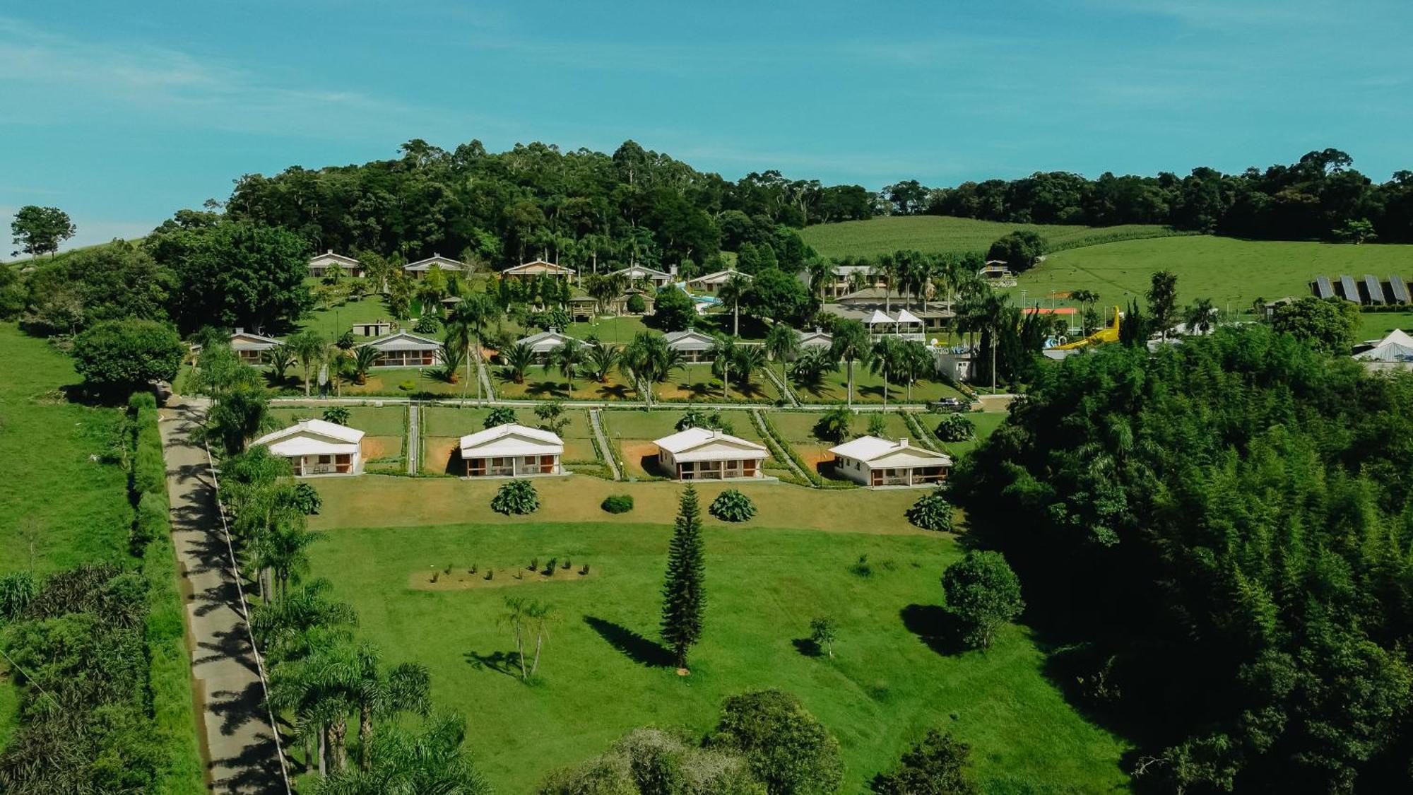 Paraty Hotel Fazenda & Spa Ibiúna Екстериор снимка